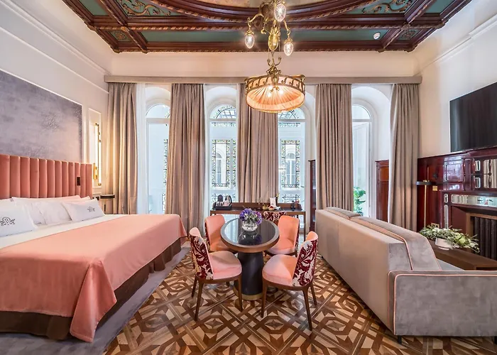 Palacio Gran Via, A Royal Hideaway Hotel