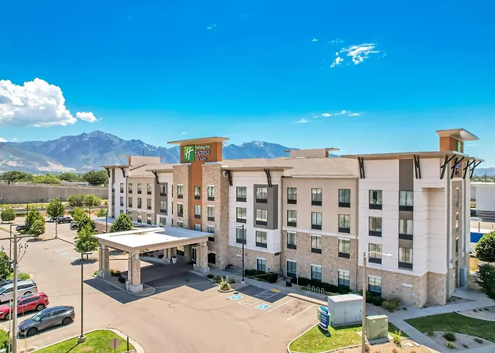 Holiday Inn Express & Suites Salt Lake City South-Murray By Ihg