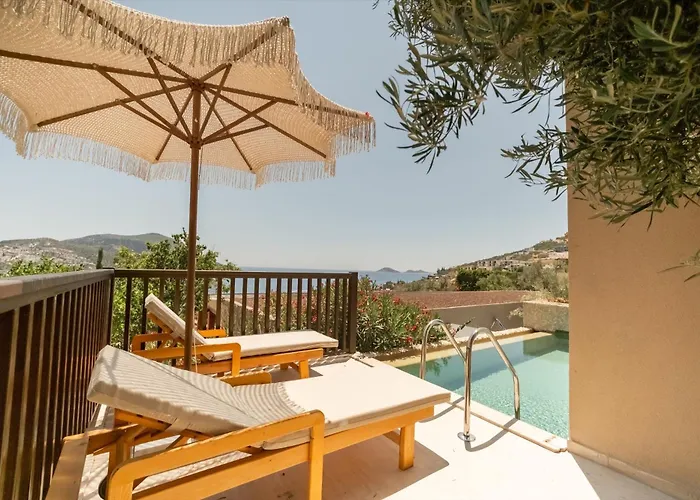 Asfiya Sea View Hotel