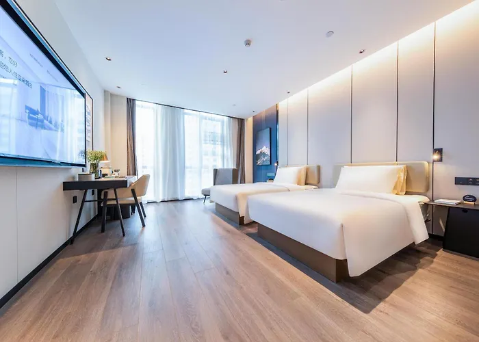 Atour Hotel Lianyungang Municipal Affairs Central University Town