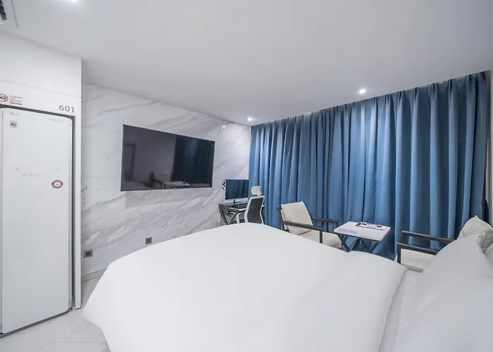 Daegu Dongseongro Hotel Labella