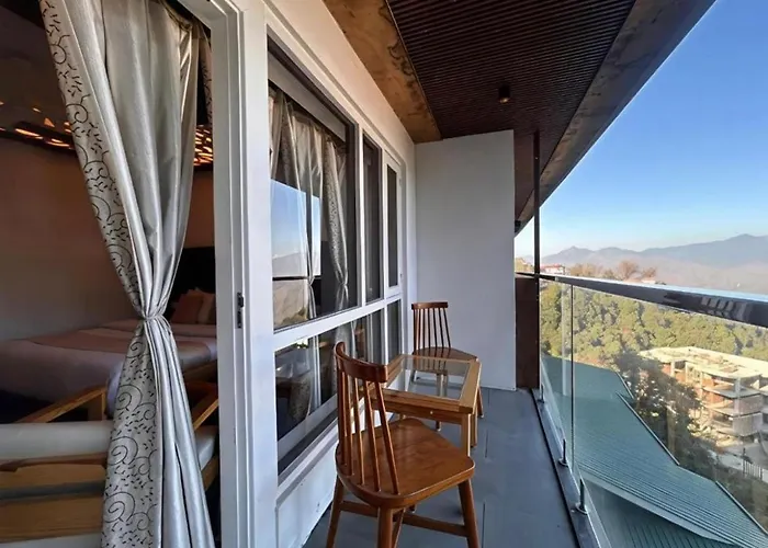 Woods Villa Cottages Manali - 1,2,3,4 Cottages & Villas Available In Manali With Scenic Mountain View