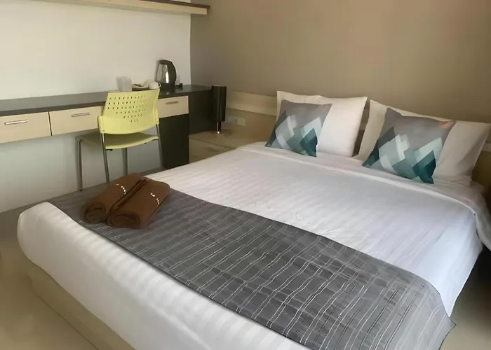 Grand Pl Hotel