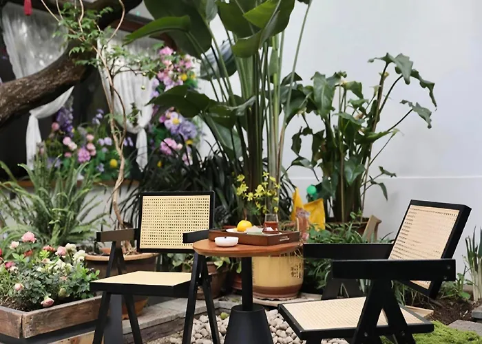 Yuanxiang Garden Boutique Inn - Ancient City Center 原乡文苑客栈