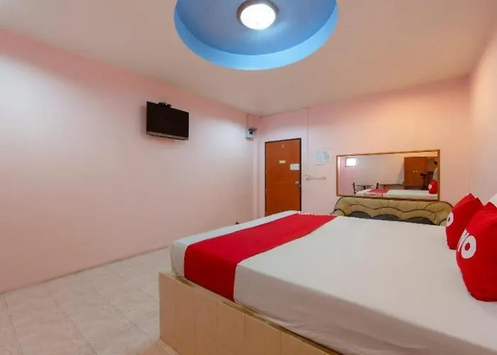 Oyo 1070 Paradise Resort