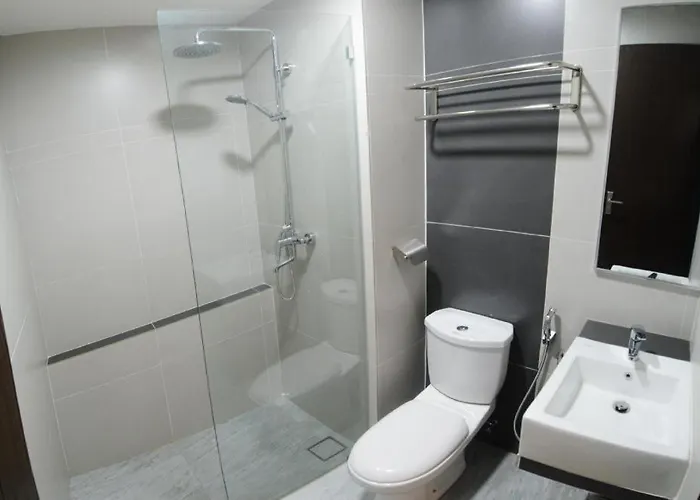 Star-Well Hotel