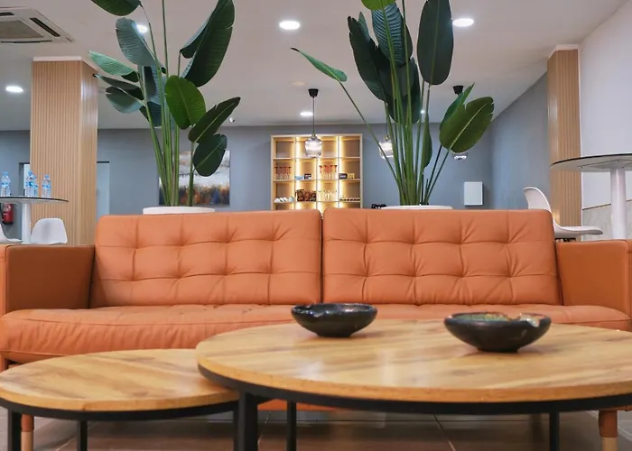 Hotel Aloe Emira Nkc