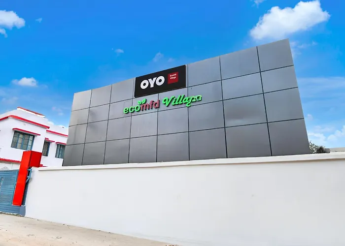Hotel O Ecomfd Village