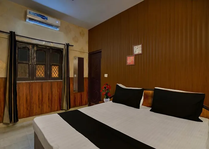 Super Hotel O Dehradun City Centre Formerly Downtown