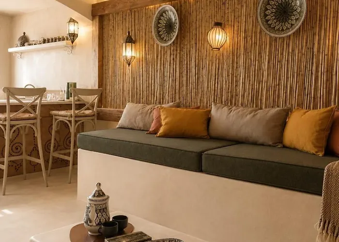 Al Madina, Traditional Riad