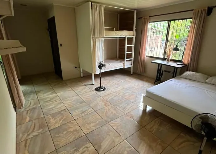 La Casa De Mr