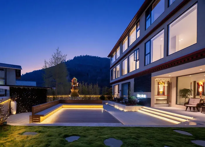Harmony Zen Retreat In Jiuzhai Valley