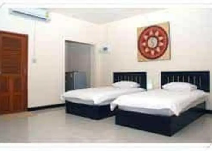 Mark Four Place Hotel
