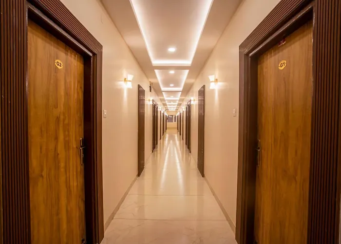 Hotel Saesha International