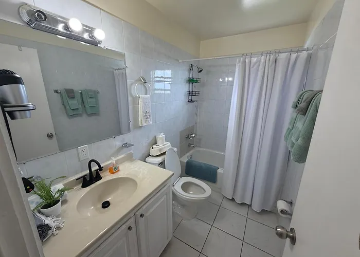 Dove Cove Comfort Suites