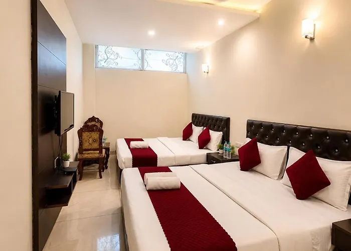 Jb Residency Hotel & Banquets !! Top Rated Family Hotel In Chandigarh Tricity