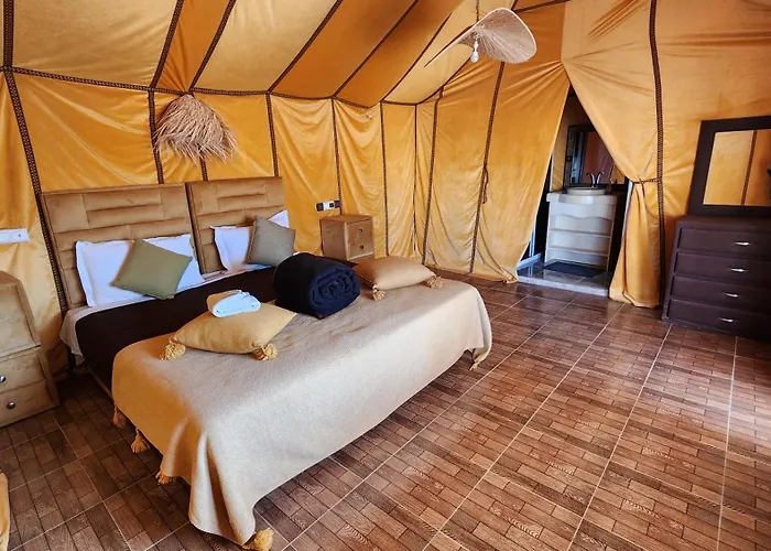 Merzouga sud-est Luxury Camp