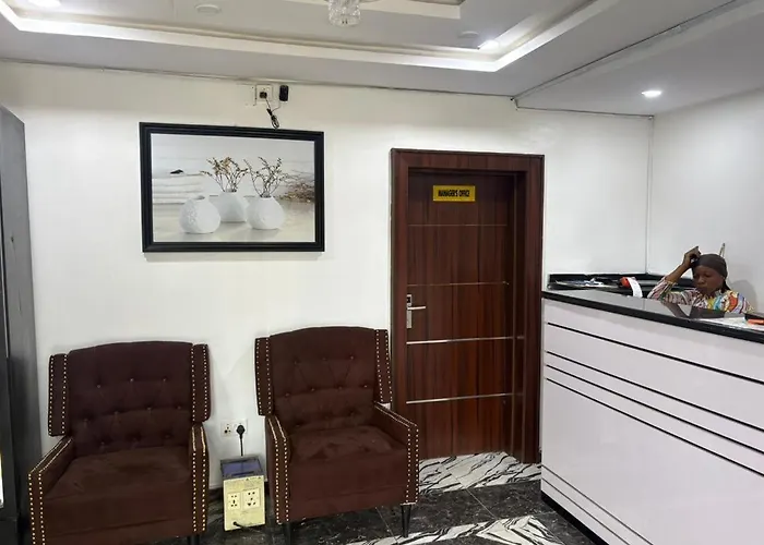 Caligeo Suites II