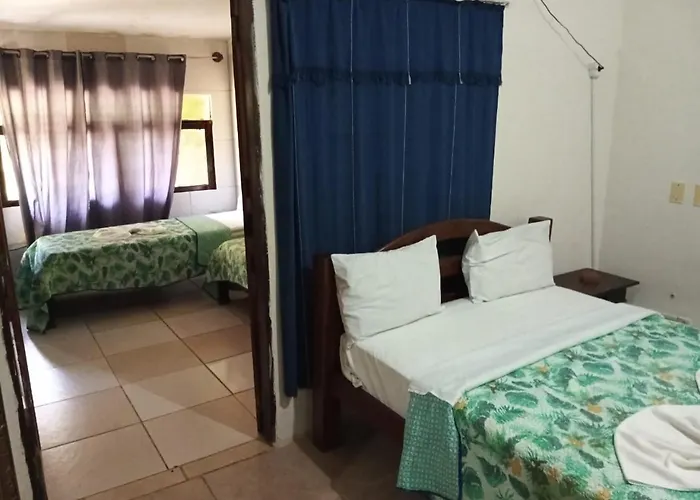 Okakoaras Hotel