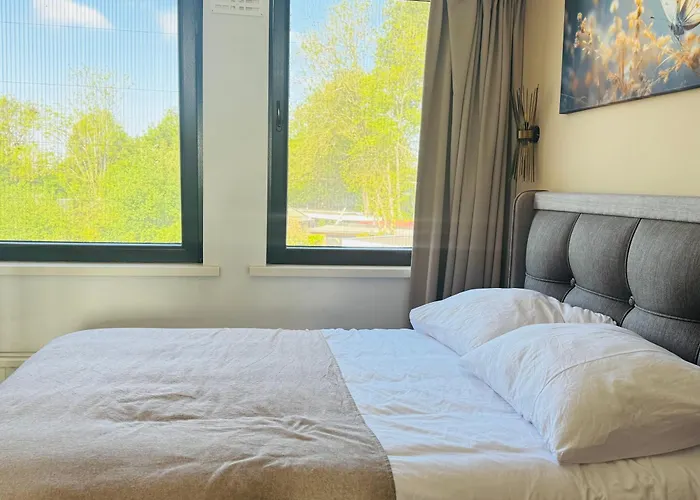 Weromeri Premium Hotel And Apartment