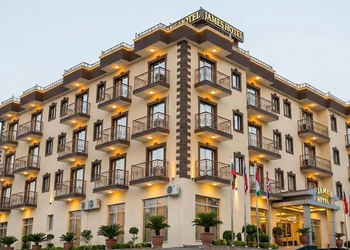 James Hotel & Apartments