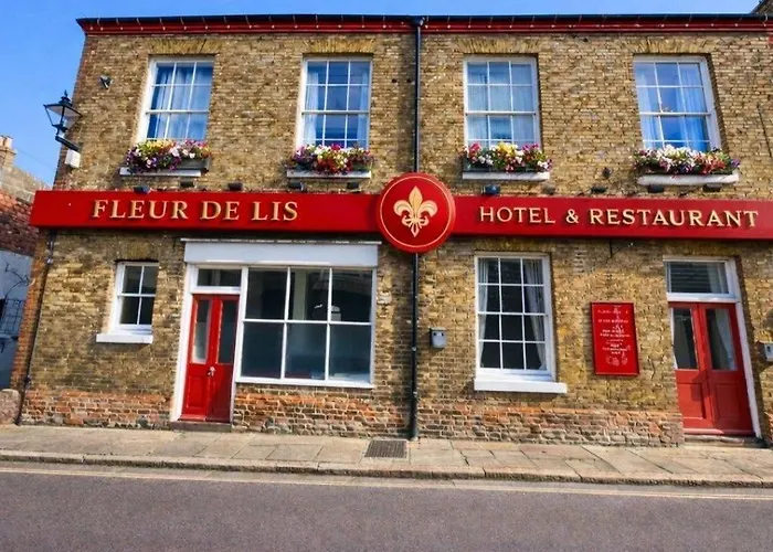 Fleur De Lis Hotel