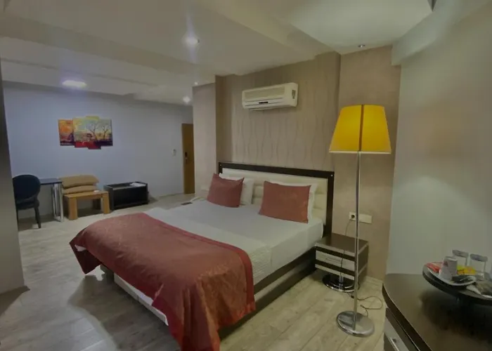 Cagan Palace Otel