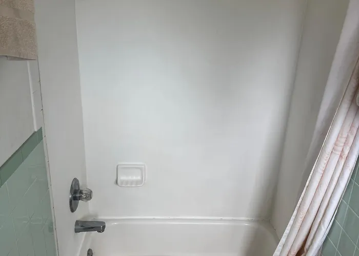 Simplicity Inn