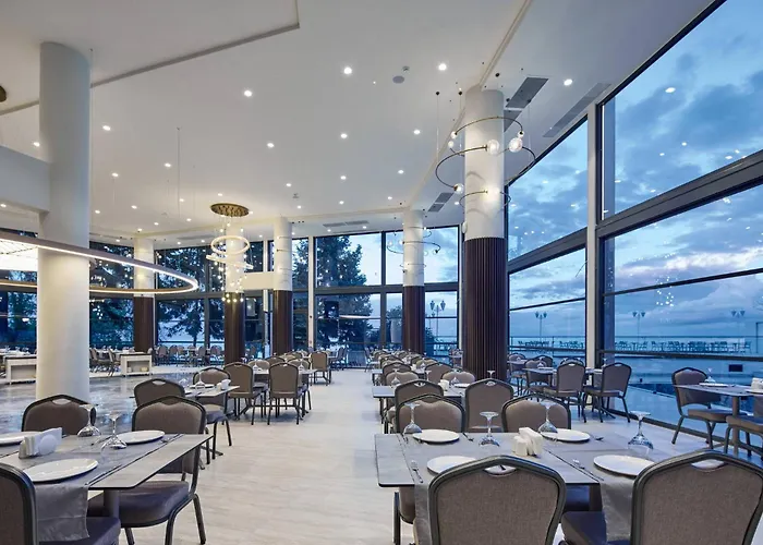 Waveside hotel