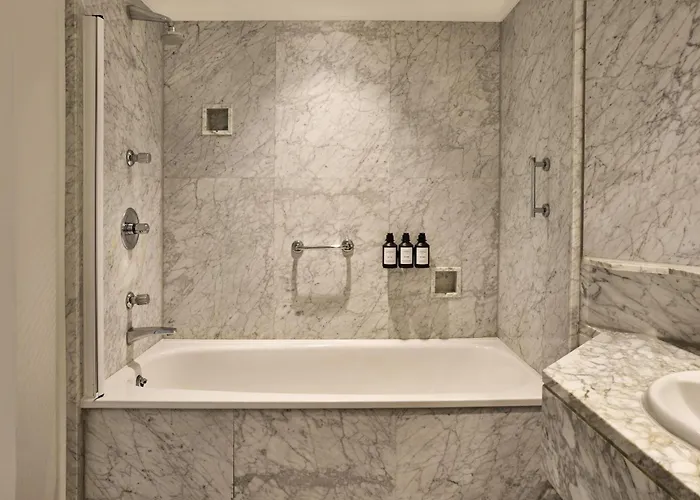 Radisson Blu Hotel, London Euston Square