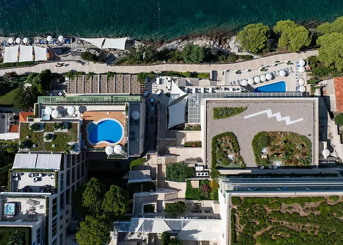 Hotel More (Adults Only)