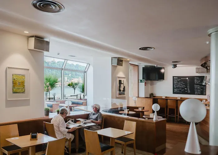 Hotel Niza