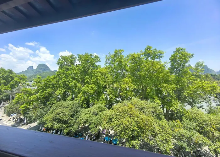 Yangshuo River View Hotel