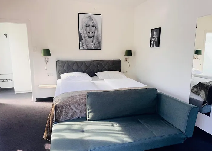 Boutique Hotel Oase, Mit Oder Ohne Fruehstueck Buchbar, Parkplatz Kostenlos