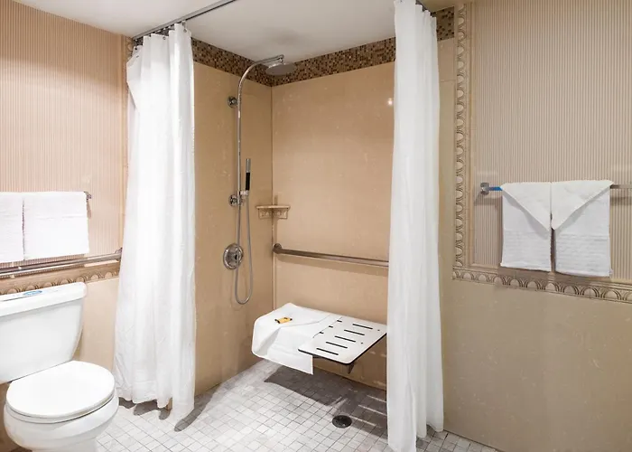 Best Western Plus Redondo Beach Inn