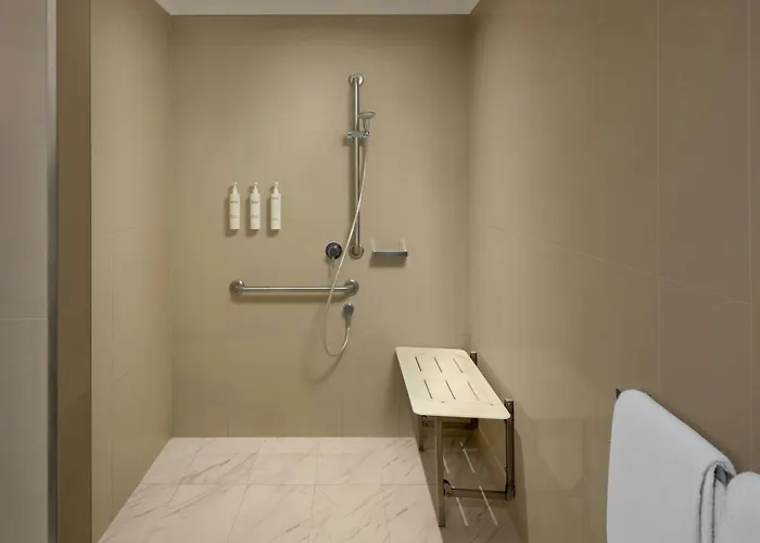 Courtyard By Marriott Darwin