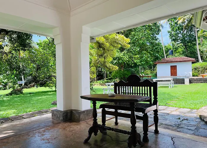 Thalpe Walawwa Heritage Villa With Private Beach Access