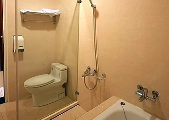 Shi Su Wan Jia Homestay I