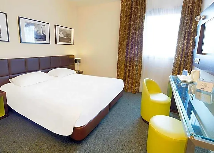 Hotel Kyriad Orly Aeroport