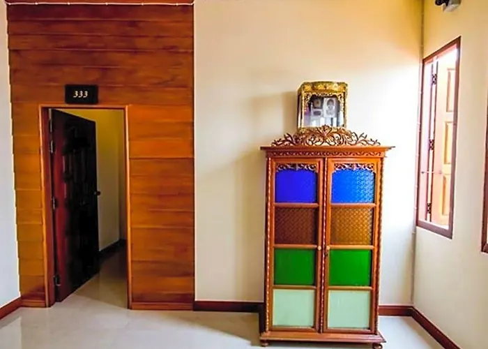 Wake Up At Muang Kao Boutique Hotel