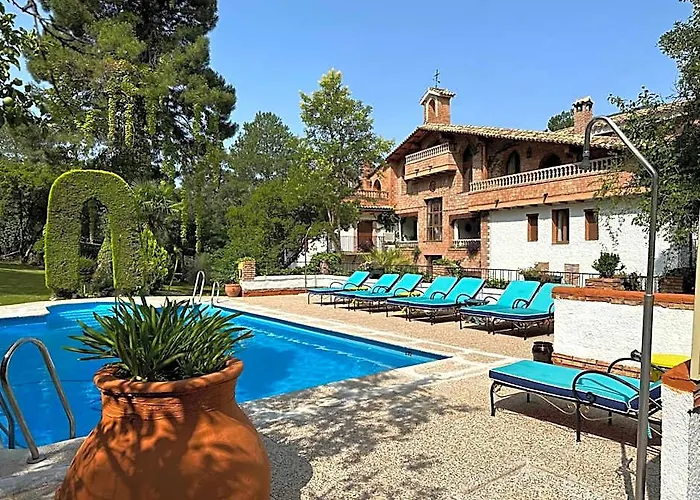 Hotel Rural Convento Santa Maria De La Sierra