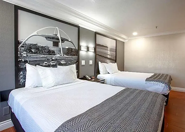 Super 8 By Wyndham Inglewood/Lax/La Airport