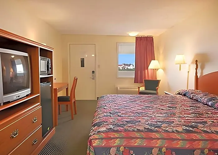Knights Inn Crawfordsville