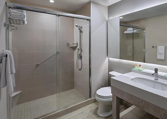 Hyatt Place San Pedro