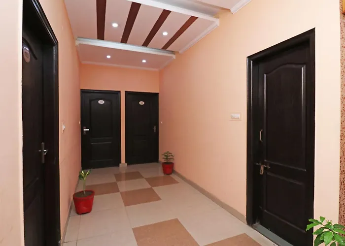 Hotel O Alpine Residency