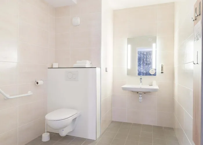 B&B Hotel Poitiers Aeroport