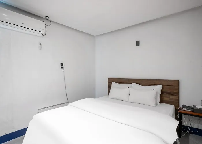 Pacific7 Hotel