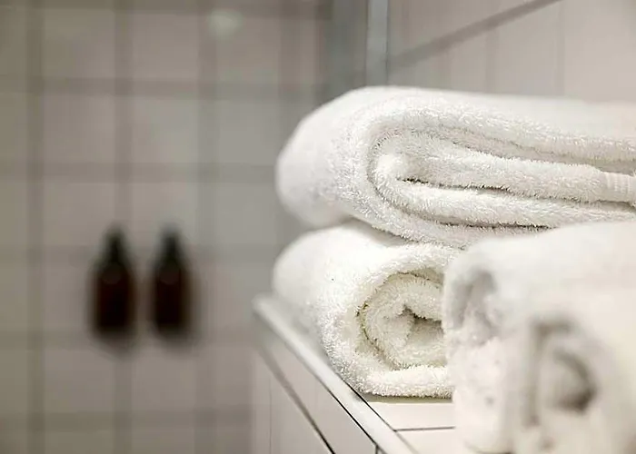 Blomloefs Hotell Saltoe