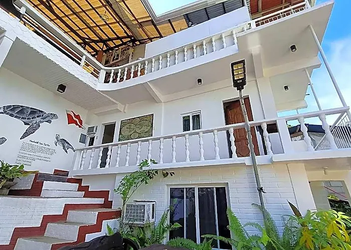 Marcnel Bayside Resort Powered By Cocotel