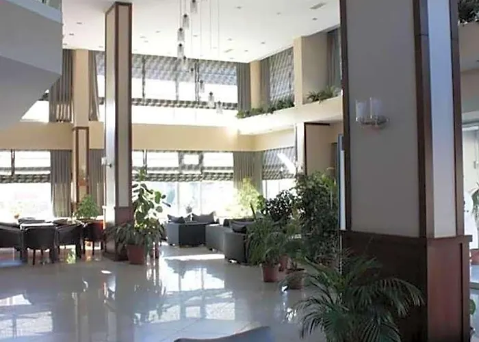 Paluri Hotel